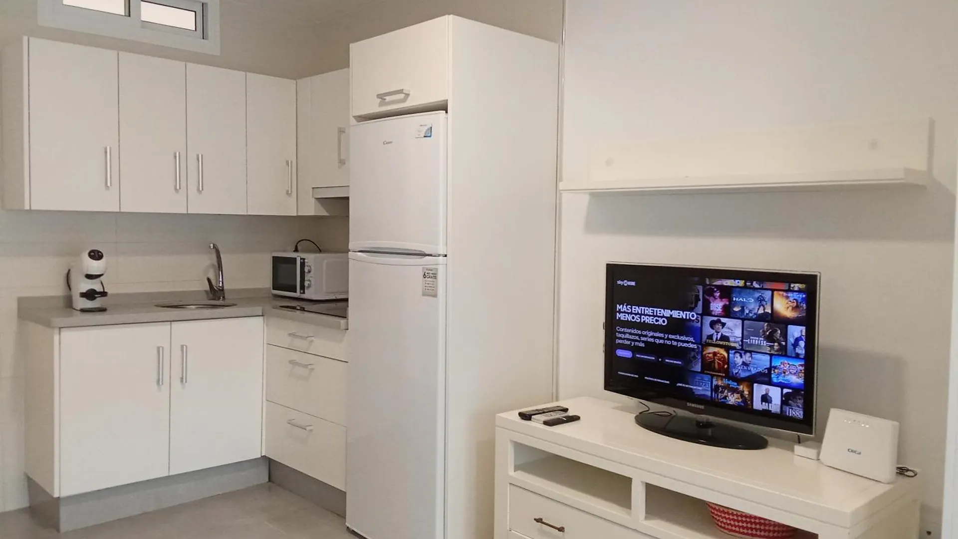 Apartment Torre Del Mar Apto 100 M Playa Piscina Wifi 1 Hab Spain