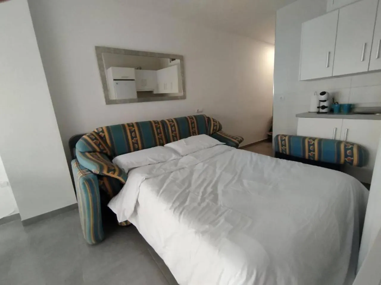 Torre Del Mar Apto 100 M Playa Piscina Wifi 1 Hab Apartment
